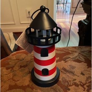 Target light up lighthouse